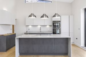 Photo 31- click for photo gallery